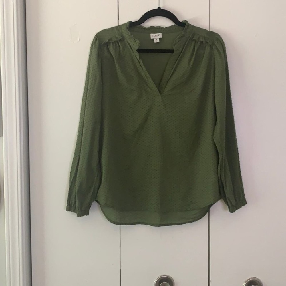 Olive J. Crew Swiss Dot Top Size S